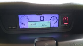 Citroen C4 Picasso - 19
