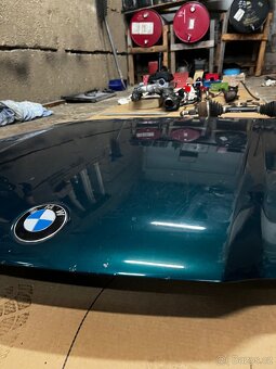 Karoserie BMW e36 sedan - 19