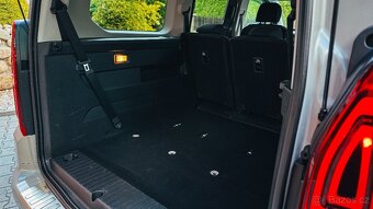 Opel Combo Life XL - 2019 - 7 míst - záruka - 19