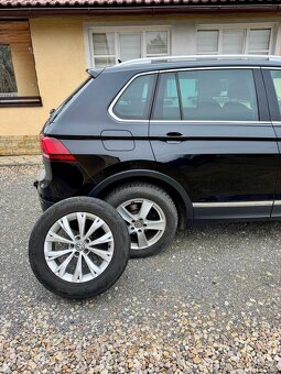 VW TIGUAN 2,0 TDi 110Kw 4 Motion - 19