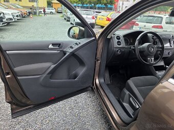 Volkswagen Tiguan
2.0 TDI 4-Motion DSG - 19