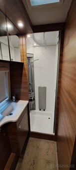 Dethleffs NOMAD 560 RFT SNOW - 19