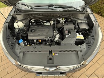 HYUNDAI TUCSON 1.7 CRDi Navi LED Asyst / 2016-1.Maj / KRÁSNÝ - 19