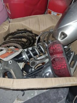 Yamaha Fz1 N. Rok 2007, 110kw, najeto 53000km - 19