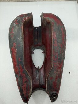JAWA PÉRÁK 250 350 NÁDRŽ KOMUNISTA ORIGINÁL - 19