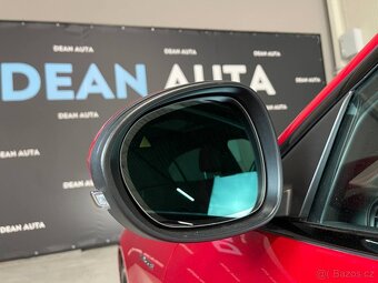 Alfa Romeo Giulia 12.2020 2.0 280k Veloce ČR DPH - 19