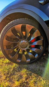 Tesla model Y Performance, FSD, výroba Berlín - 19