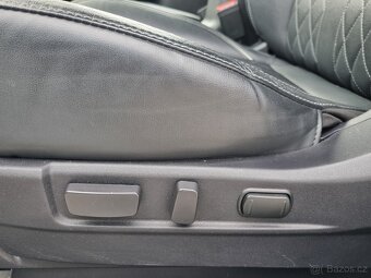 Mitsubishi Outlander, 2.4 PHEV 4x4 odpočet DPH - 19