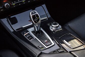 BMW Rad 5 520d A/T - 19