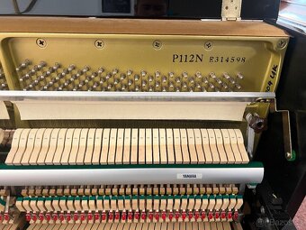 Akustické piano Yamaha made in England se zárukou. REZERVACE - 19
