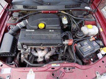 Saab 900 SE 2.3I 110 KW KŮŽE, TEMP, 1A - 19