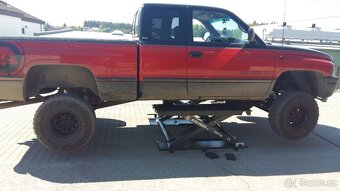 Jednosloupový MOBILNÍ zvedák 3.500 kg/2.500kg ZÁRUKA - 19