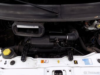 Ford Transit 2.2 TDCI MWB 300 TRND 9 MÍST - 19
