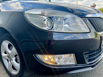 Škoda Fabia Combi 1.2TSI 63kw VÝHŘEV Senzory TEMPOMAT Aux - 19