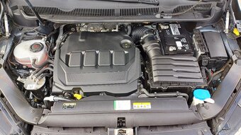 VW Touran 2.0TDI 110kW DSG Highline 1.maj-NEHAV-ČR-DPH - 19