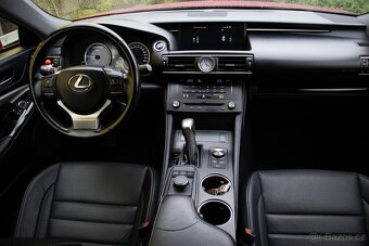 Lexus RC 300h Luxury - 19