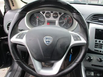 LANCIA DELTA 1,6JTD 88kw Oro bez koroze 12/2008 - 19
