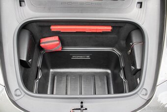 Porsche Carrera S manual - 19