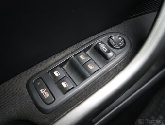 Peugeot 308 2010 1.6 VTi 175579km Combi - 19