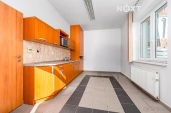 Prodej Rodinný dům, 200㎡ - 19