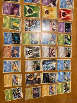 Kartičky Pokémonů - 19