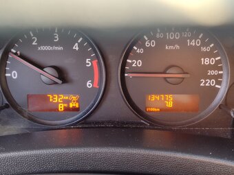 Nissan Navara 2,5 DCI D401 140kw 4x4 - 19