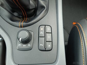 Ford Ranger 3.2 TDCi Wildtrak2017, manuál,najeto: 142.707km - 19