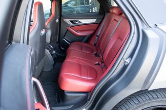 Jaguar F-Pace 3.0 I6 P400 MHEV R-Dynamic HSE AWD A/T - 19