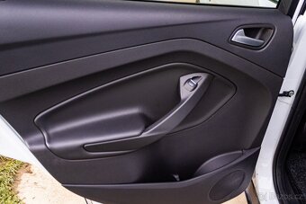 Ford Kuga 1.5 TDCi Duratorq / 1. majiteľ / Slovenské auto - 19