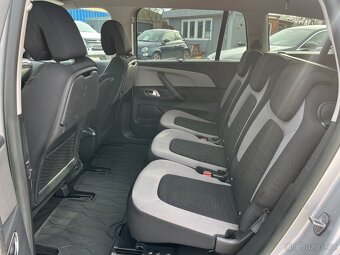 Citroën C4 Picasso 1.6i 88kW 7míst,navi,kamera - 19