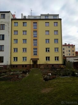 Pronájem bytu 2+kk, 51 m² se zahradou - Pardubice Višňovka - 19