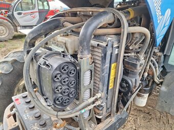 NEW HOLLAND T5070 JH 4X4 - 19