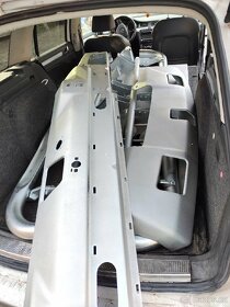 Hummer H2 6,2 lift 68tis mil DPH - 19