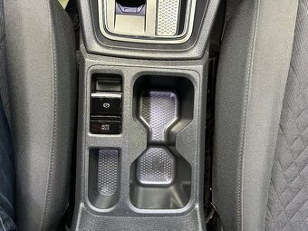 Caddy 2,0Tdi,DSG,1.maj.Čr,tažné,výhřevy,DPH - 19