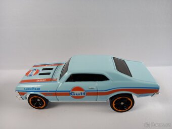 HOT WHEELS - FORD GT40+´68 CHEVY NOVA -GULF - POZRI FOTO - 19