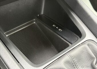 Škoda Octavia TSI 81kW ACTIVE 22.000Km benzín manuál 81 kw - 19