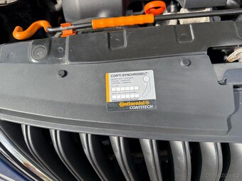 ► ŠKODA YETI 2,0 TDI 4x4 - 125 kW, PARK. SENZORY, NAVI ◄ - 19