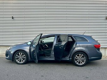 Toyota Avensis,  2.2 D-4D EDITION/1.MAJ./SER.KN - 19