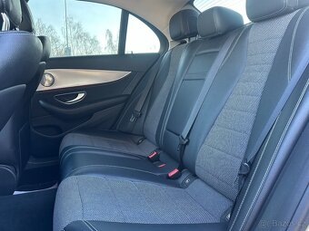 Mercedes-Benz E 220 2016 - 19