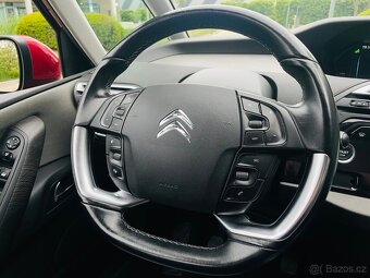 Citroën Grand C4 Picasso 2.0HDi MAN 7MÍST KAMERA SERVISKA 7M - 19
