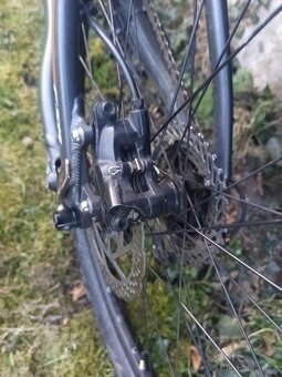 Horské kolo SPECIALIZED 26". - 19