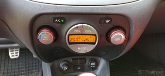 Kia Rio 1.6i, 2008, 175 000 km - 19