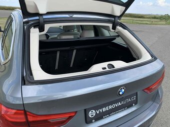 BMW 540i xDrive 250kW/Touring/ Luxury Line/Kůže/11.2017 - 19