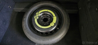 Mercedes-Benz B180, r.v. 2012, nájezd 167000km - 19