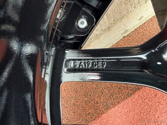 BMW řada 7 zimní pneu zimní sada R20 20" Alu 20 G70 - 19