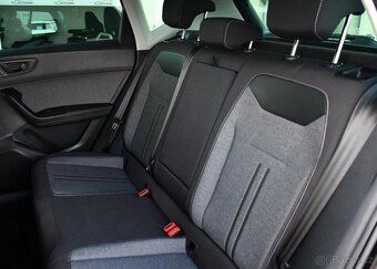 Seat Ateca 2.0TDi DSG ACC NAVI CARPLAY - 19