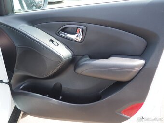 2010 Hyundai ix35 	2.0 CRDi, 135 kW, A/T, 4x4 - 19