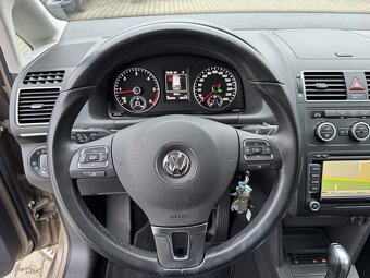 Volkswagen Touran 2.0 TDI 103 kW DSG, navi. xenon. - 19