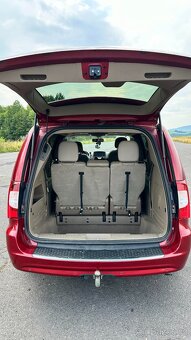 Chrysler Town Country 3.6 LPG 211KW - 19