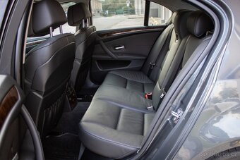BMW Rad 5 530 i A/T //AJ NA SPLÁTKY - 19